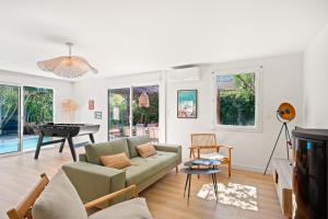 Villa Moderne avec Piscine Privée