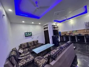 4 bedroom homestay in vrindavn - Kāman