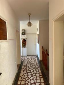 Nimanbegu Apartments