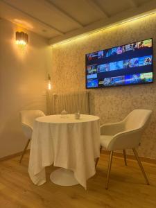 Appartements Elegant studio between train station and city center : photos des chambres