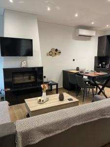 Mountain View Apartment