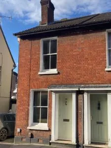 Painters Cottage, Grade II Listed, Salisbury - Winterbourne Dauntsey