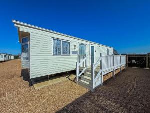 4 Berth Nearby Hunstanton Beach In Norfolk Ref 13018L