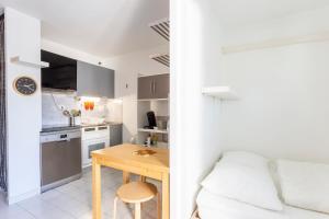 Chez Hervé - Charmant appartement avec piscine et parking