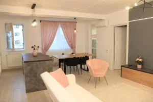 Amazing Apartment Bucharest Airport Self check-in!! - Otopeni