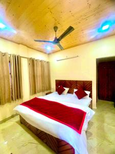 ZenRoofs- Cloud Haven 3BHK Villa