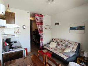 Résidence Plein Soleil - Joli studio sur les hauteurs de la station avec superbe vue - Parking MAE-0411