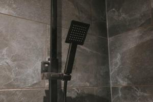 Spacious Second Floor Apartment, Fourth Avenue