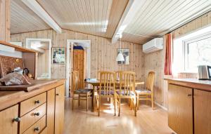 2 Bedroom Gorgeous Home In Toftlund