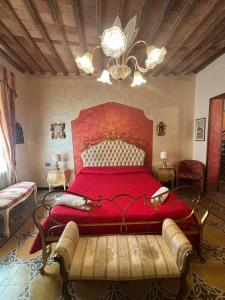Antica Residenza Santa Chiara -City Center