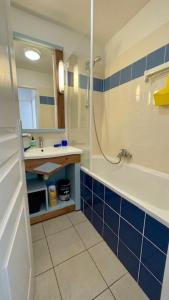 Appartements Ty Jean - Piscine - plage a pied : photos des chambres