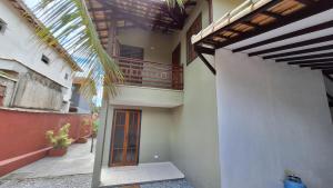 Casa perto da praia da Jabaquara