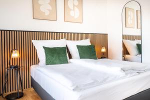 City Apartment mit Rheinblick by Moliho