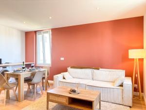 Appartements L-Etoile - Parking Gratuit, Confort & Design Chic : photos des chambres
