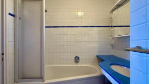 Appartements L-Evasion Luxury Apartment Stunning Sea View - Swimming Pool - Parking : Appartement 2 Chambres