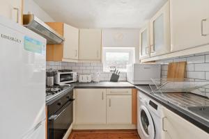 Lovely Home In Bletchley Milton Keynes