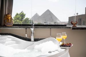 Camel Pyramids View Inn - Bed-and-breakfasts, Kairo