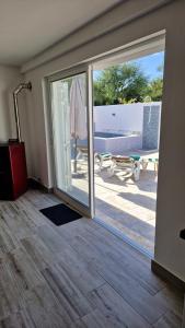 PoolHouse EstrelasDourada ALVOR