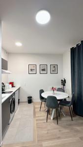 Appartements Modern and comfortable apartment : photos des chambres