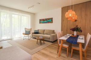 Platán Experience Apartman with lakeview