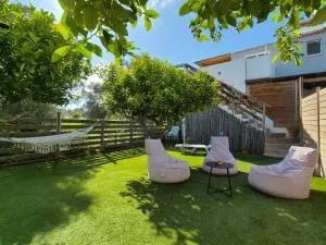 Lemonia Apartment with yard - Lístaros