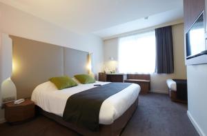 Hotels Campanile Annemasse Gare– Geneve : Chambre Triple - 3 Lits Simples