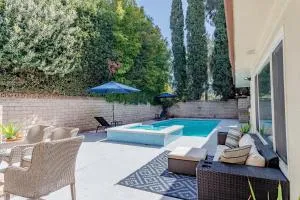 Beautiful 5 bedroom sleeps16 pool Universal - Garnsey