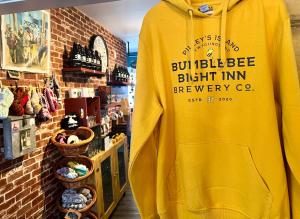 Bumblebee Bight Inn