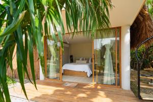 VelaNova Paradise - HotelRetreat