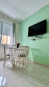 Studio 511 Pitangueiras - na quadra da praia