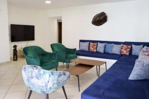 Exclusive Beach Access Family Size Home