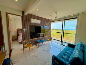 Moderno apartamento en salinas del mar, con vista al mar
