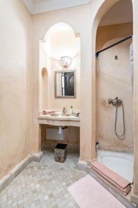 Beautiful villa with a private pool in La Palmeraie neighborhood