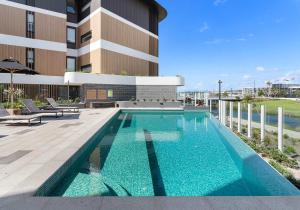 Harbourside Delight - Waterfront Oasis