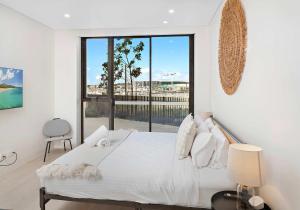 Harbourside Delight - Waterfront Oasis