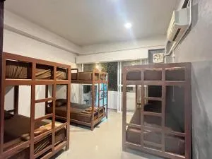 FIN Street Hostel - Ko Lipe