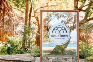 The Dome Hotel - Caylabne Bay