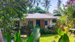 Calamansi Garden - Full House Rental