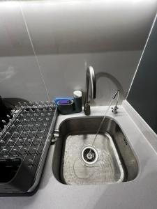 Tu refugio de lujo en Santiago Climatizado