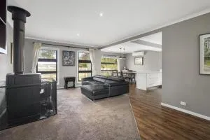 Balnarring Beach Haven - peaceful retreat, walk to beach - Balnarring