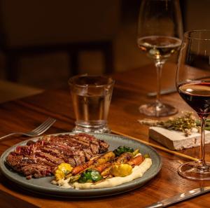 Banyan Tree Veya, Valle de Guadalupe