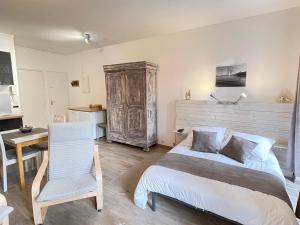 Studio cosy 3 étoiles avec balcon, idéal pour 2 pers, à Aix-les-Bains - FR-1-555-113