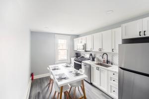 Prime Location Explore NYC