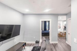 Prime Location Explore NYC