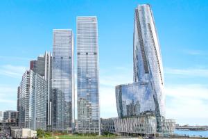 Waterfront CBD luxury 3Br best view & 2 Parkings