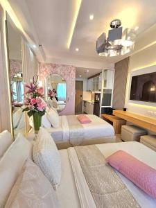 Graceful Getaway Suites