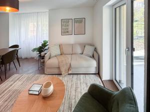 STAYY Urban Base - Self check-in with free Parking