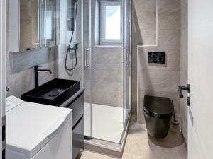 STAYY Urban Base - Self check-in with free Parking