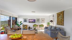 Seabreeze Escape by HolidayCo