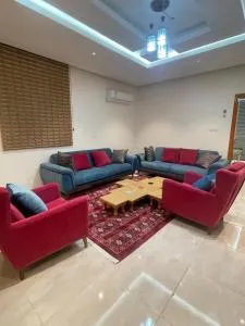 RoseVilla روزفيلا - Ḩaql